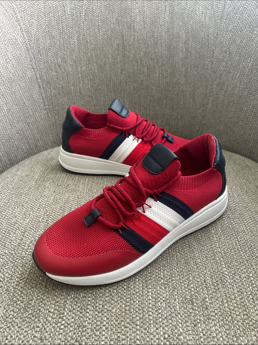 Tommy Hilfiger Women's Rezi Lace Up Knit Sneakers
